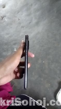 Sharp Aquos r6   12/128